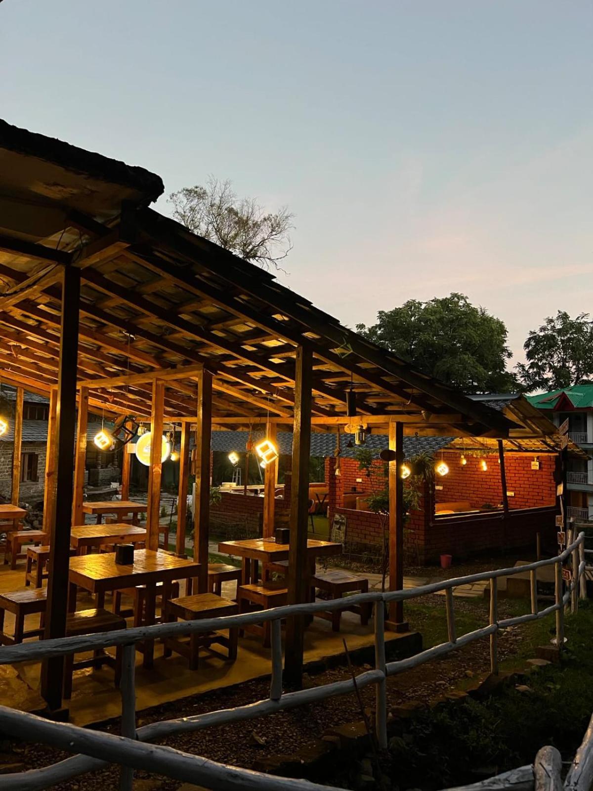 Himtrek Stays,Mcleodganj МакЛеод Ганж Екстериор снимка