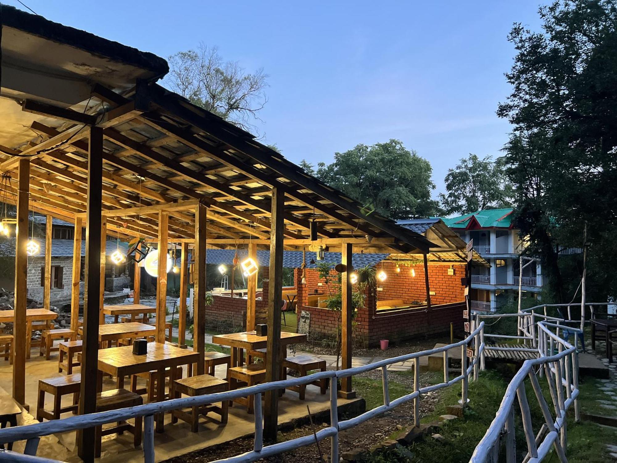 Himtrek Stays,Mcleodganj МакЛеод Ганж Екстериор снимка