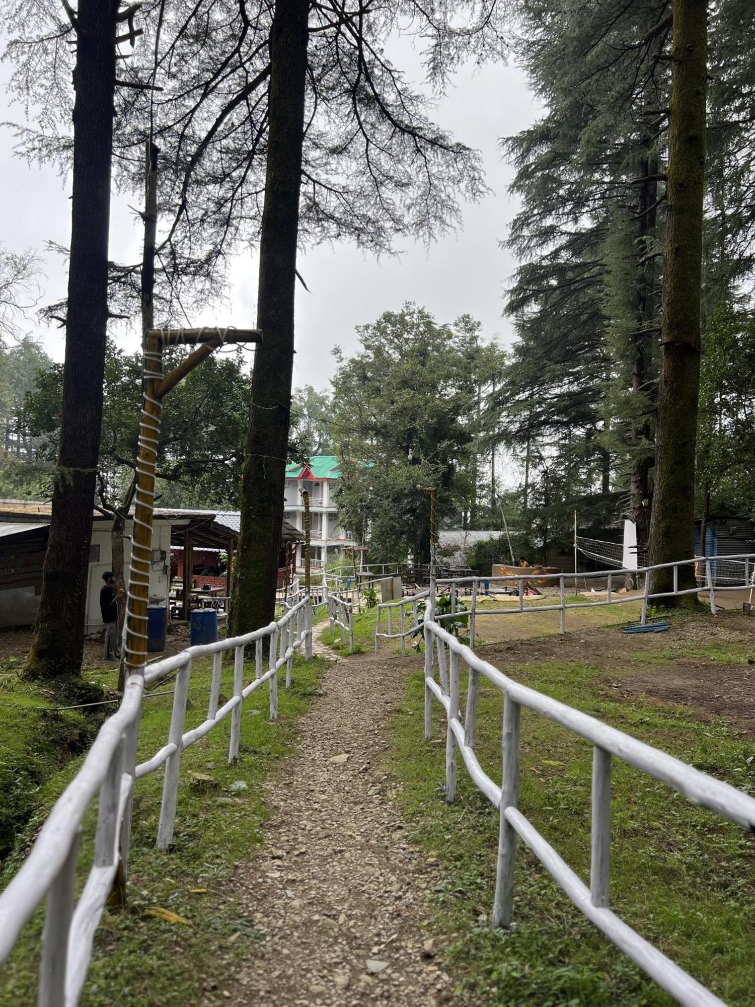 Himtrek Stays,Mcleodganj МакЛеод Ганж Екстериор снимка